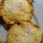 SIN GLUTEN: TARTA DE CREMA DE COCO DE MR. GALINI (SERIE “iCarlie”)